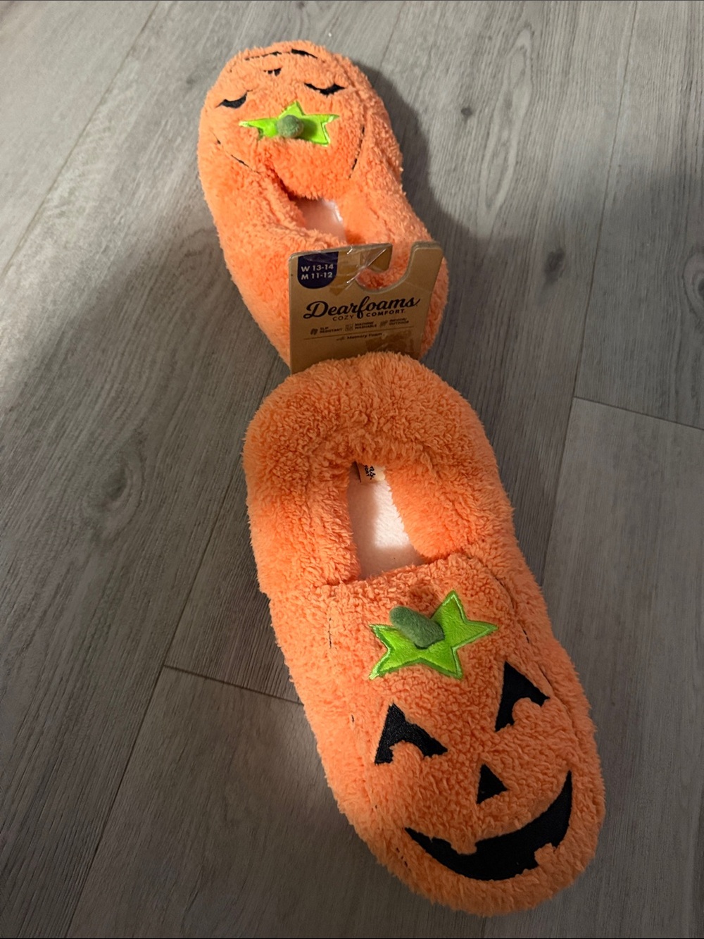 dearfoams Orange Plush Pumpkin Kids Slipper Costume